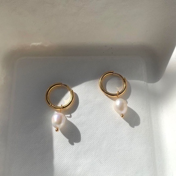 Fresh Water Pearl Earrings, Dangle Pearl Earrings, Natural Pearl Earrings - Picture 6 of 7